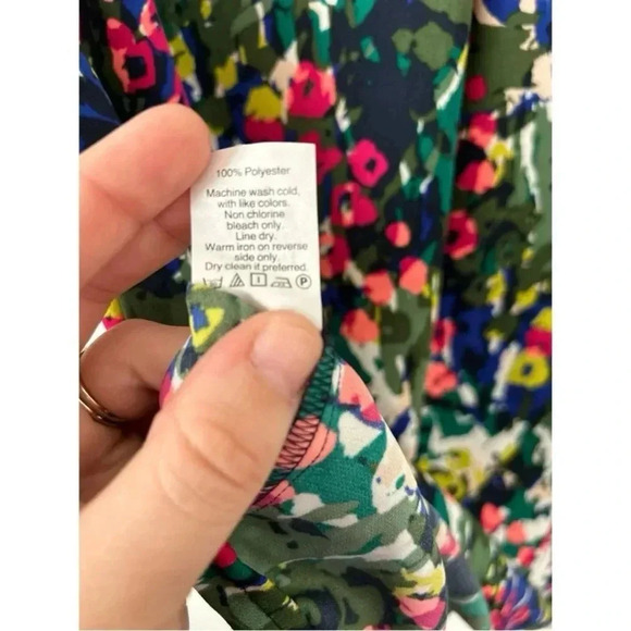 J Crew Vibrant Womens Multi Floral Sleeveless Split Neck Tank Preppy Blouse Sz 2 - Picture 7 of 7